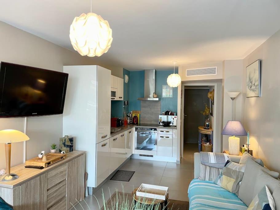 21 - Tres Agreable Rdc Avec Terrasse Et Parking Διαμέρισμα Bandol Εξωτερικό φωτογραφία