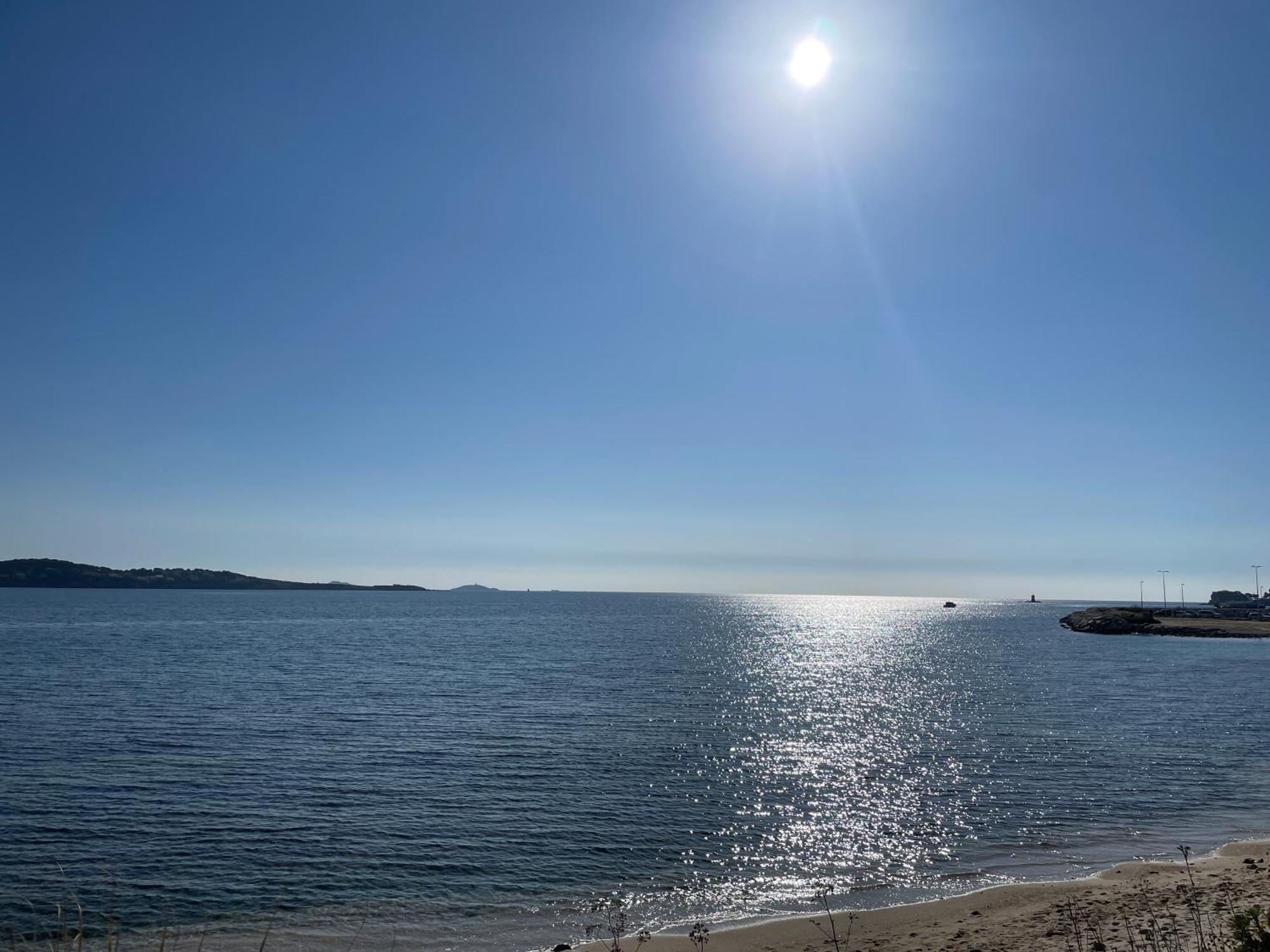 21 - Tres Agreable Rdc Avec Terrasse Et Parking Διαμέρισμα Bandol Εξωτερικό φωτογραφία